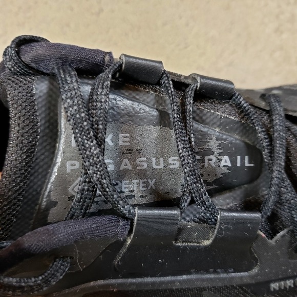 Nike Pegasus Trail 3 GTX GORE-TEX Triple Black Shoes Sneakers Mens Size 12 - Picture 7 of 12